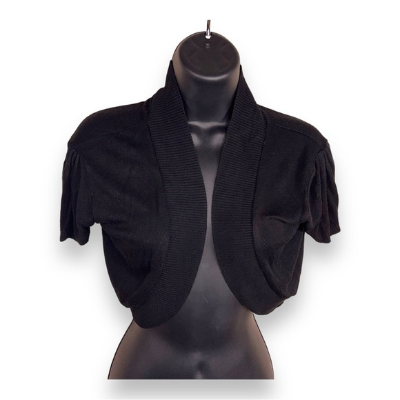 MEDIUM Y2K ERA BLACK BOLERO CROPPED RETRO PINUP GOTH KNIT - Picture 1 of 8